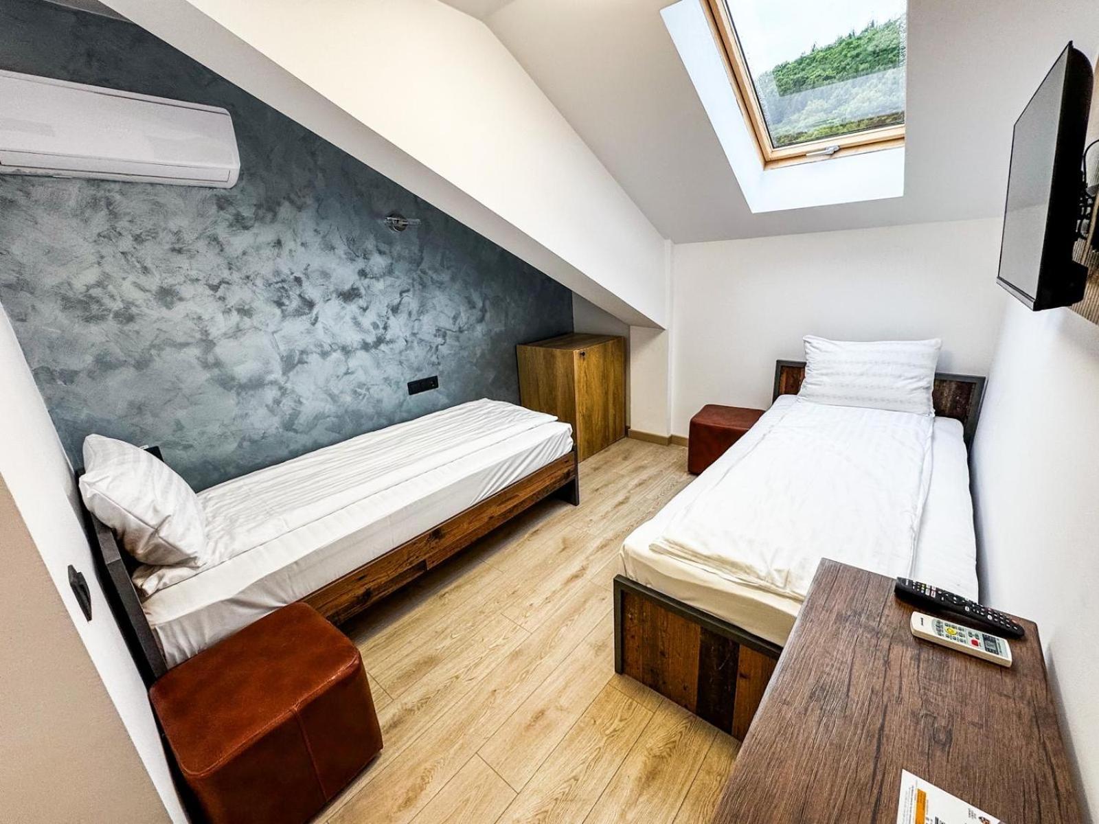 Motel Dalia Gilău Εξωτερικό φωτογραφία
