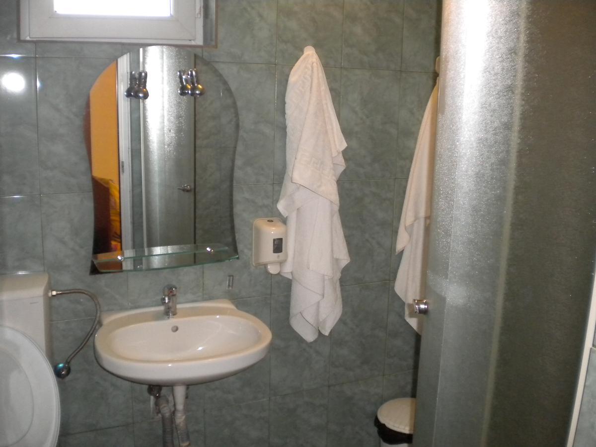 Motel Dalia Gilău Εξωτερικό φωτογραφία