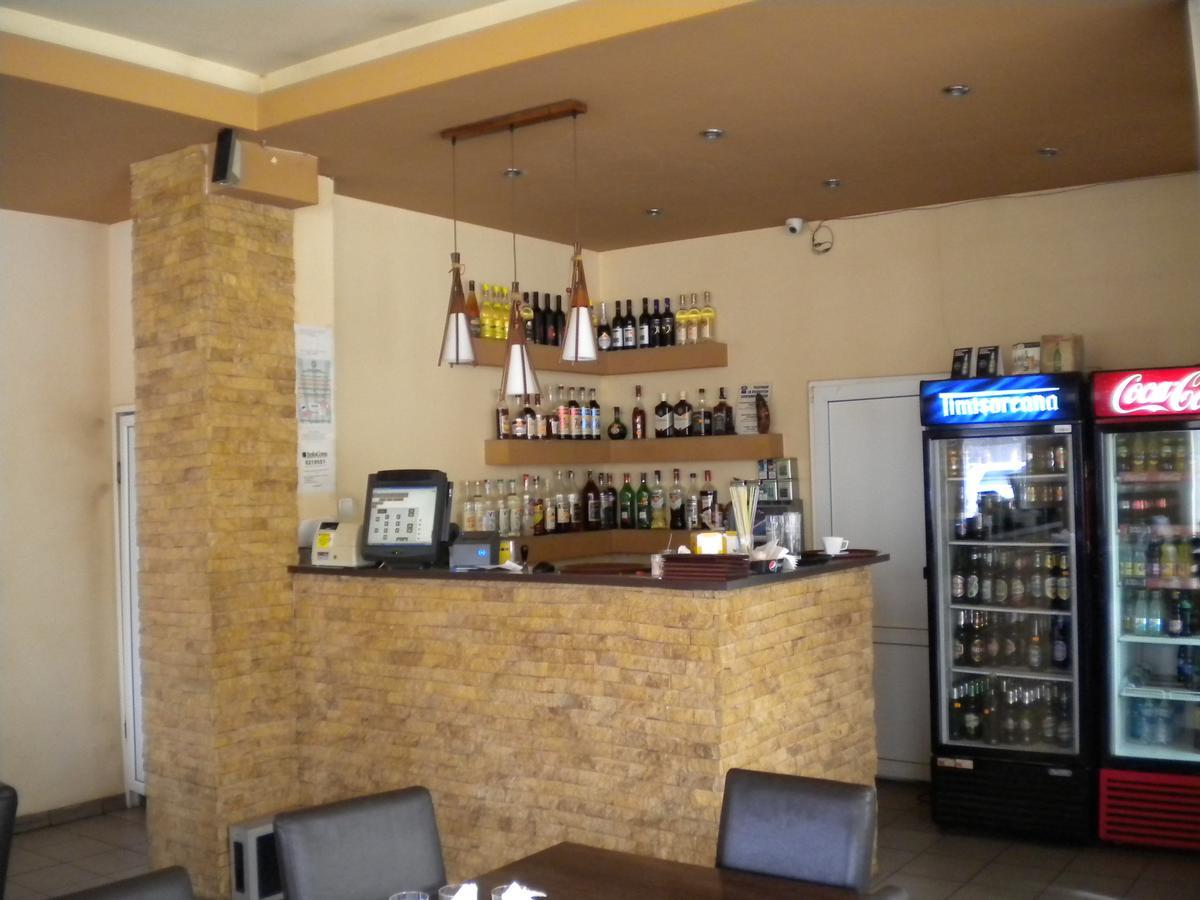 Motel Dalia Gilău Εξωτερικό φωτογραφία